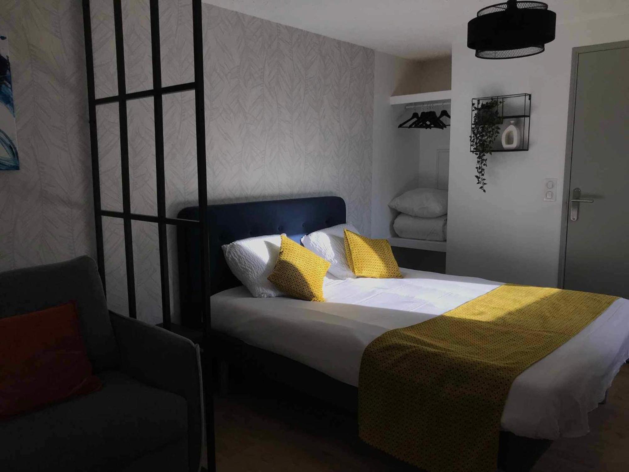 Cit'Hotel Design Booking Evry Saint-Germain-Les-Corbeil Senart 外观 照片